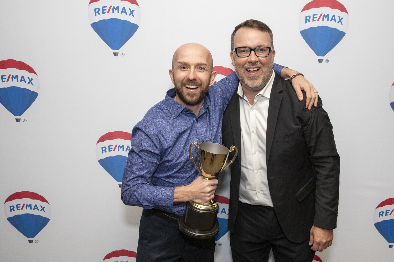 Remax Realtor Vancouver Matt Henry accepting awardting